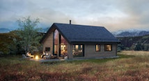 Det er hyggelig kveldsstemning i denne illustrasjonen av hyttemodellen Kvarstad. Tomten er flat og landskapet viser fjell.